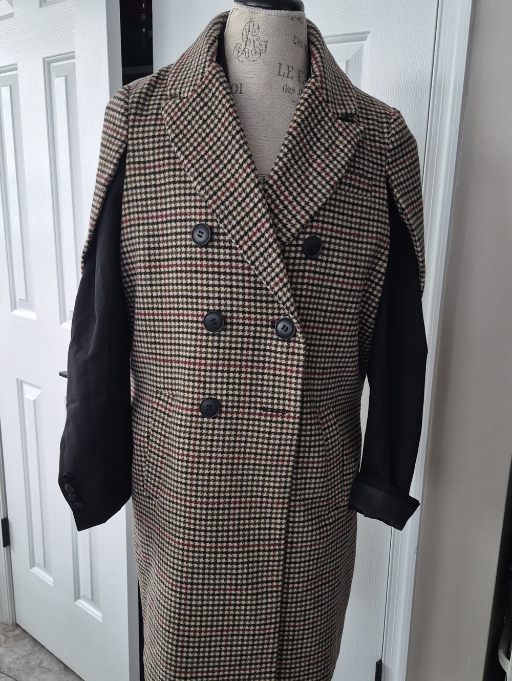 ASOS WOOL BLEND STRUCTURED PLAID COAT CAPE NWOT SIZE 8